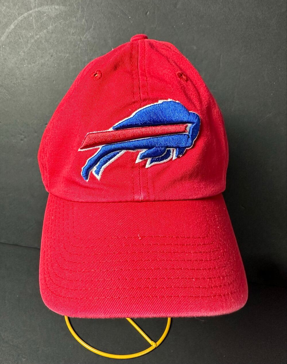 Buffalo Bills '47 Brand Men's Red Clean Up Adjustable Strapback Hat Cap